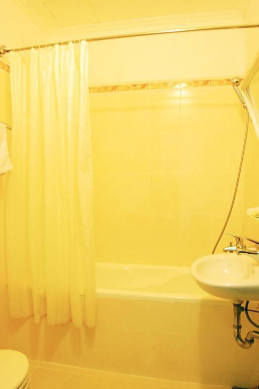 Than Thien - Friendly Hotel Hué Chambre photo