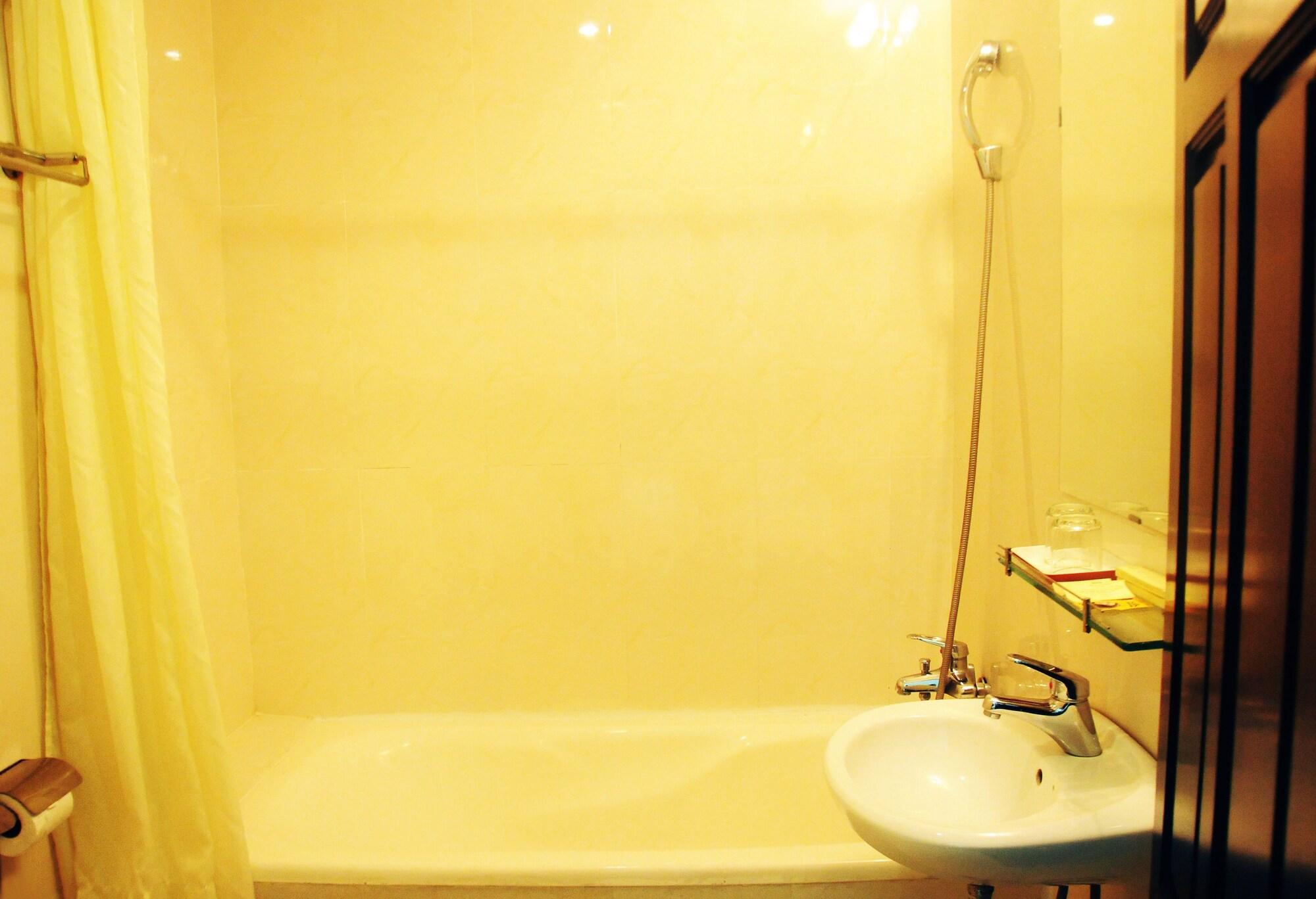 Than Thien - Friendly Hotel Hué Extérieur photo